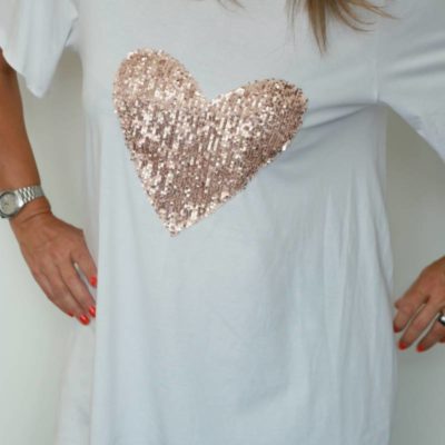 T-shirt handmade pink heart